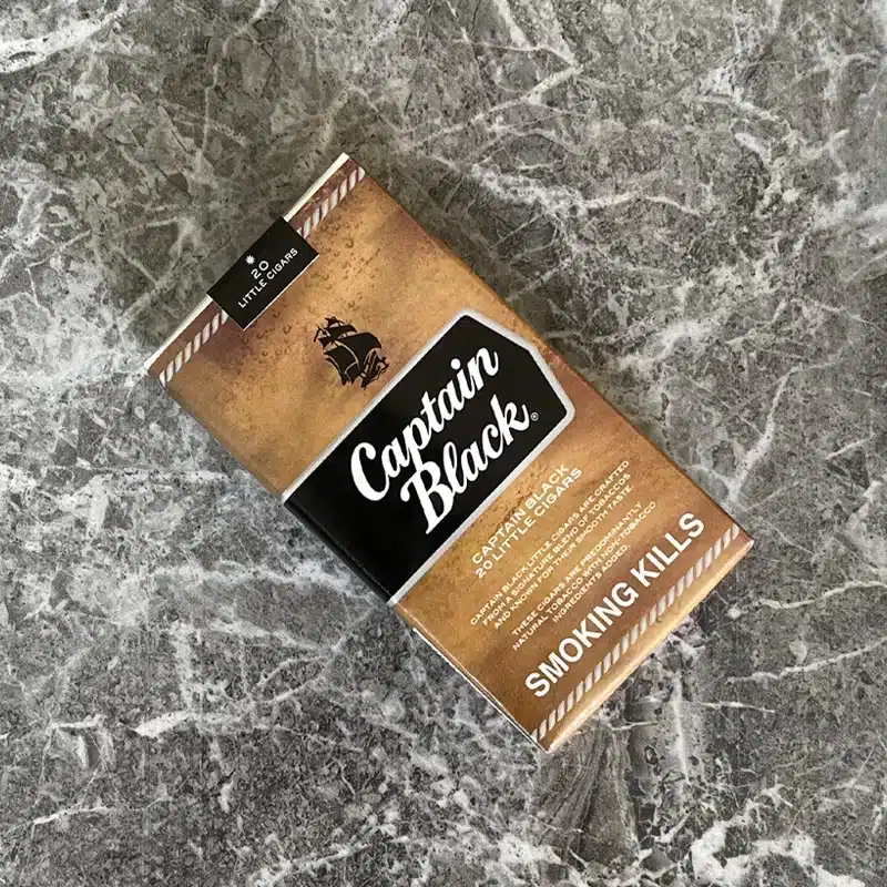 captain-black-dark-crema-cigarette-02.webp