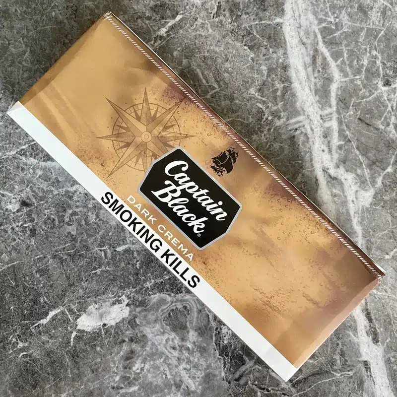 captain-black-dark-crema-cigarette-06.webp